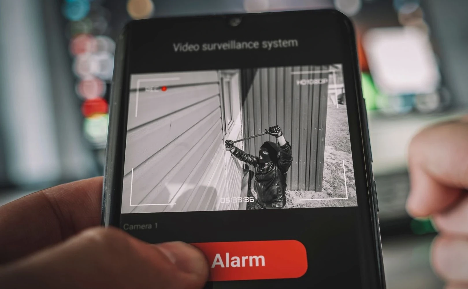 Intruder alarm detection system